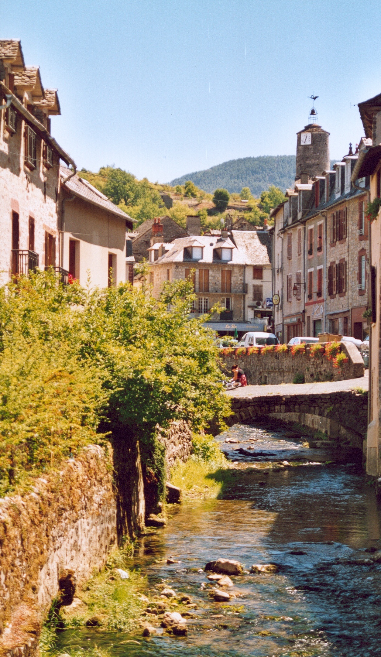 France_Lozere_La_Canourgue_04